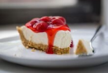 What’s the Difference Between Baked and No-Bake Cheesecake? 2 Baked and No-Bake Cheesecake