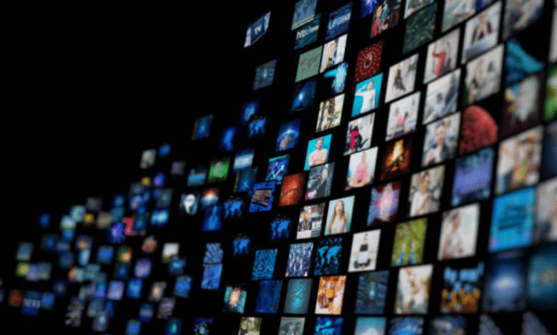 How to Navigate Market Risks with Media Intelligence 1 Market Risks