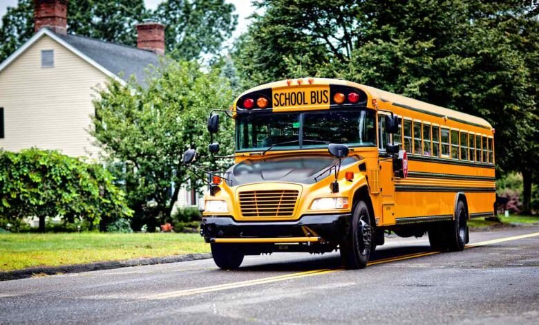 Why are School Buses Safer for Students Transportation? 1 School Buses